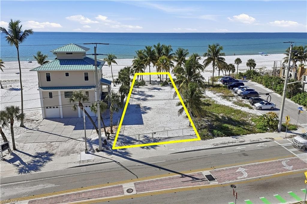 3610 Estero BLVD-5
