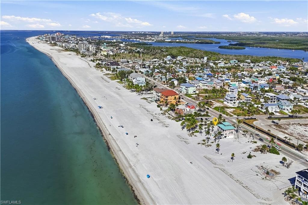 3610 Estero BLVD-8