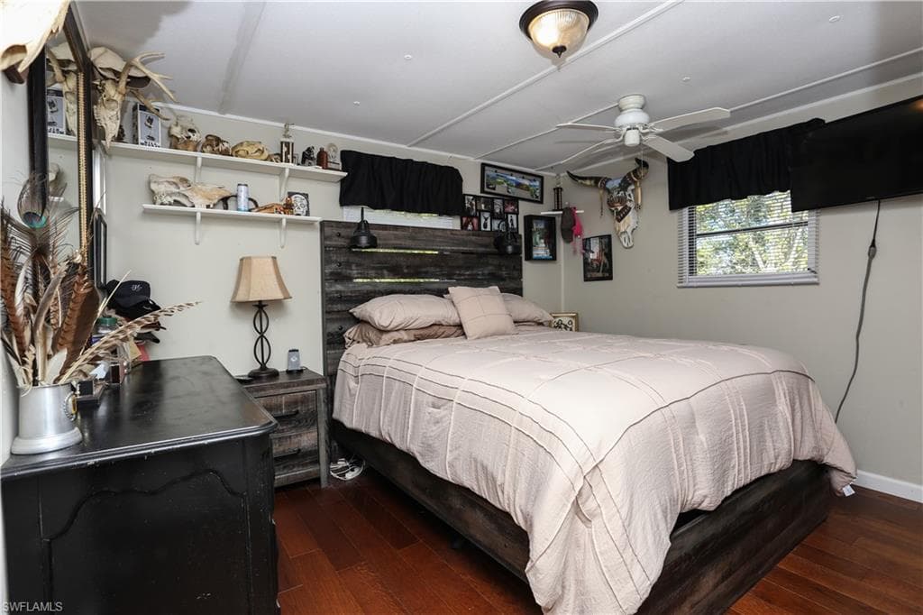 893 Manatee RD, NAPLES FL 34114-4