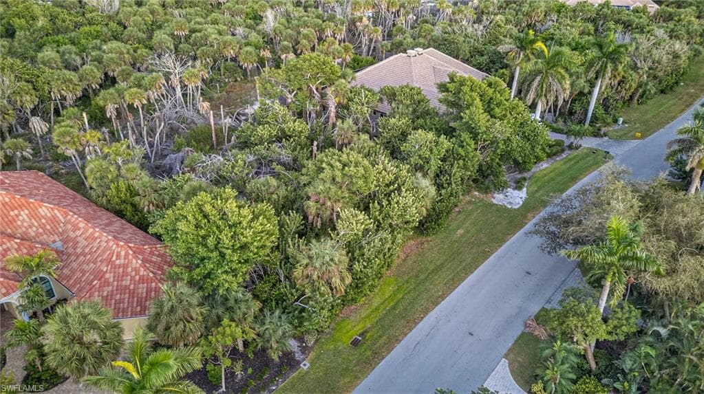 2372 Wulfert RD, SANIBEL FL 33957-10
