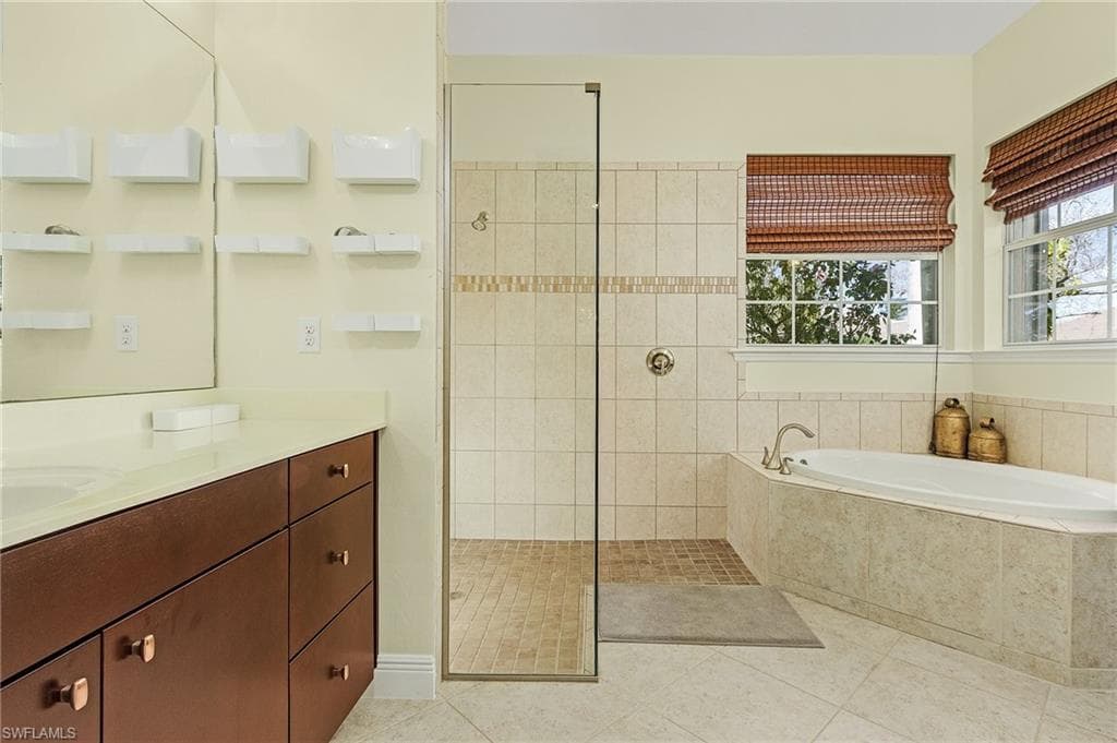 16097 Waterleaf LN-15