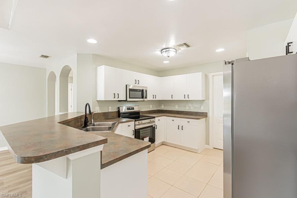 714 Knox AVE S, LEHIGH ACRES FL 33974-6