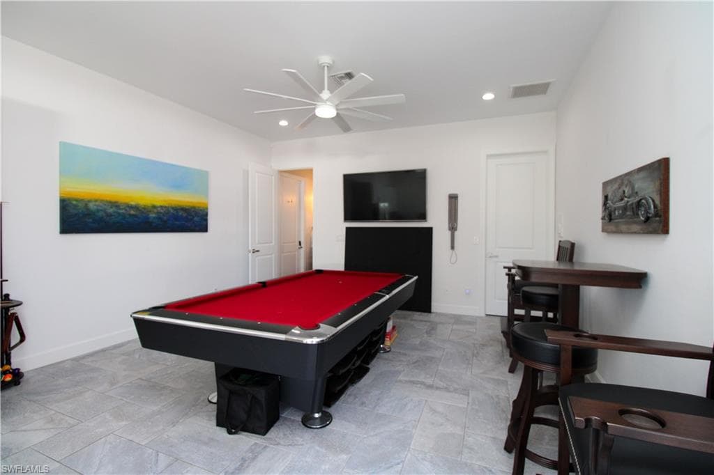 1555 Crayton RD, NAPLES FL 34102-27
