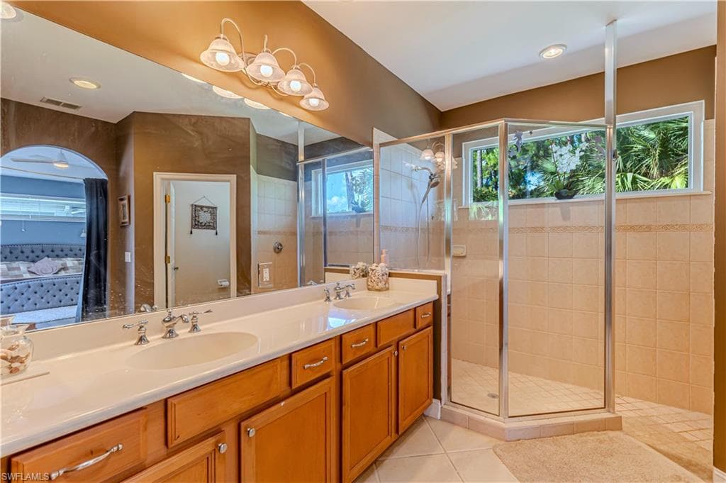 1761 Tarpon Bay DR S # 58, NAPLES FL 34119-12