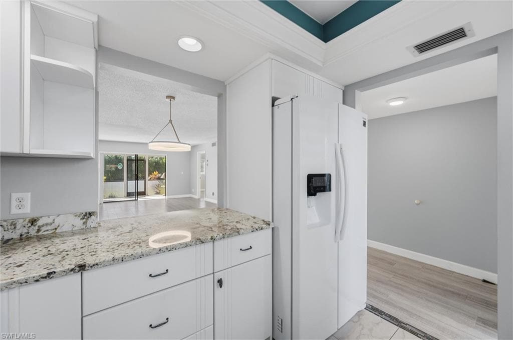 5757 Gage LN # 102C, NAPLES FL 34113-12