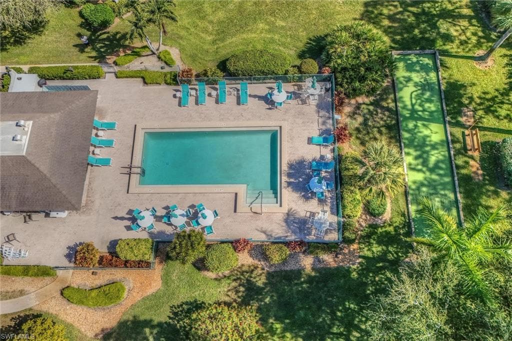 5757 Gage LN # 102C, NAPLES FL 34113-31