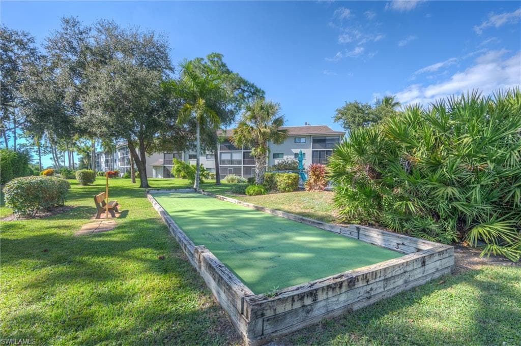 5757 Gage LN # 102C, NAPLES FL 34113-33