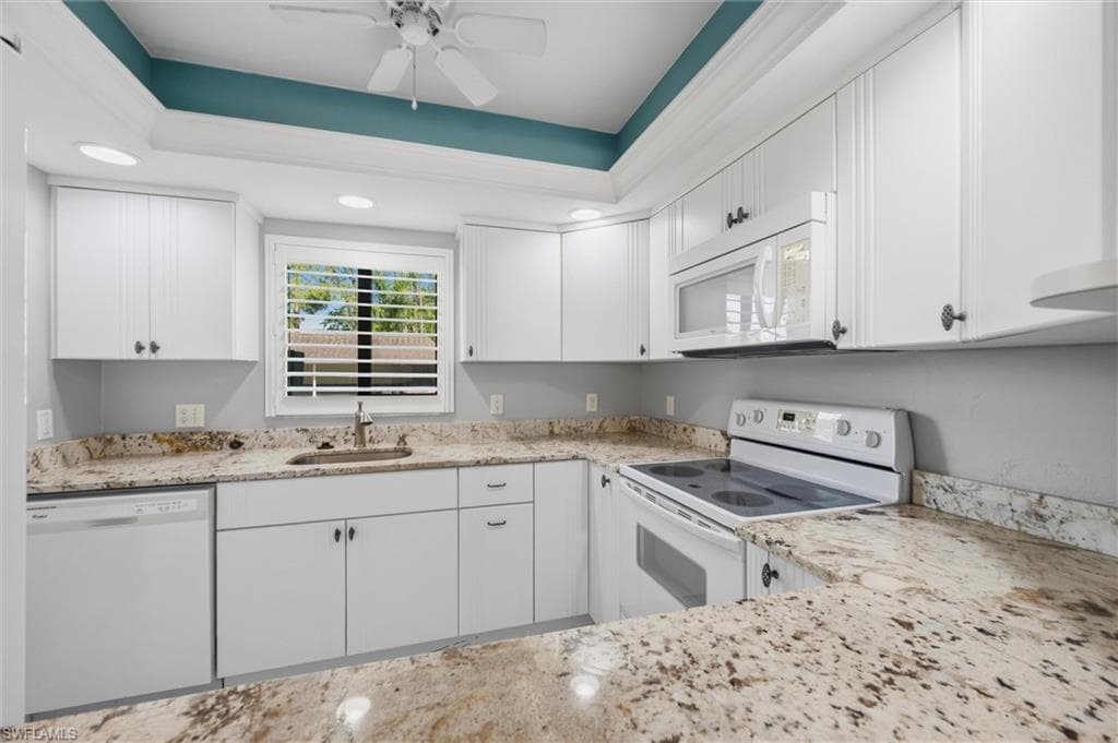 5757 Gage LN # 102C, NAPLES FL 34113-14