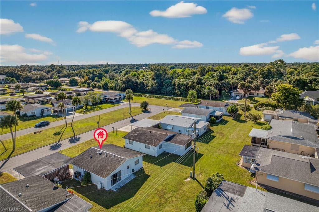 2207 Croton CT, LEHIGH ACRES FL 33936-29