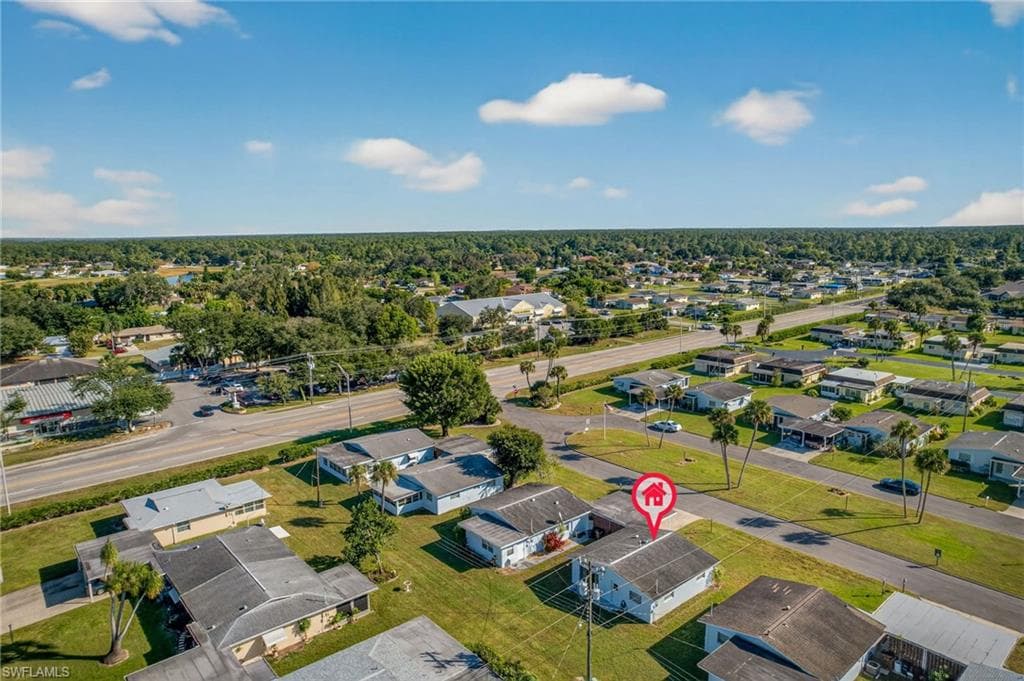 2207 Croton CT, LEHIGH ACRES FL 33936-33