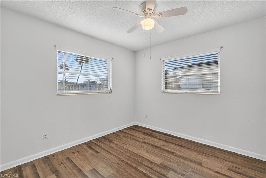 2207 Croton CT, LEHIGH ACRES FL 33936-18
