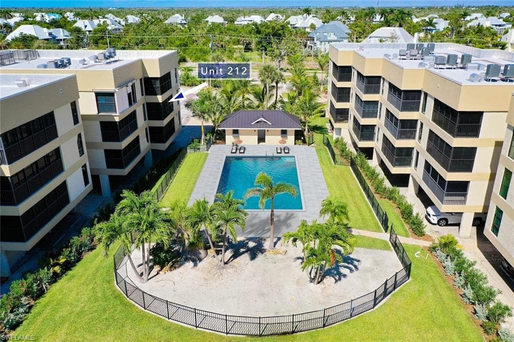 2721 W Gulf DR 212-20