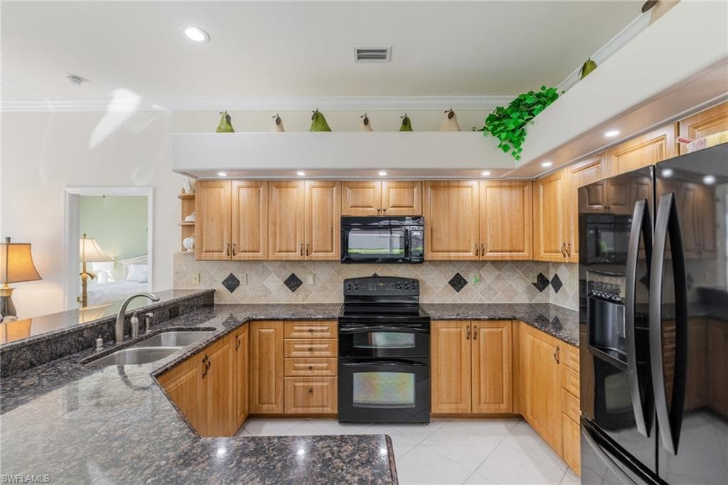 13580 Southampton DR, BONITA SPRINGS FL 34135-16