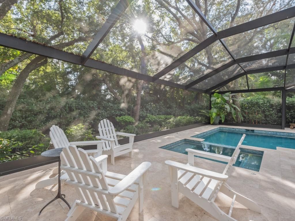 2448 Harbor RD, NAPLES FL 34104-26