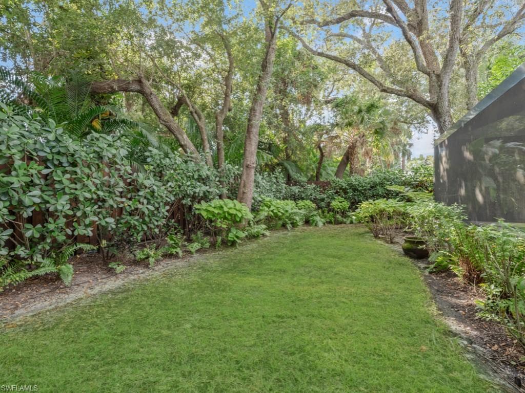 2448 Harbor RD, NAPLES FL 34104-32