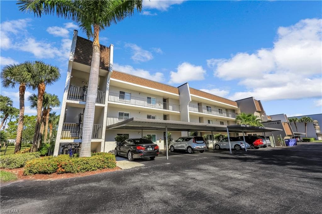 25808 Cockleshell DR # 211, BONITA SPRINGS FL 34135-18