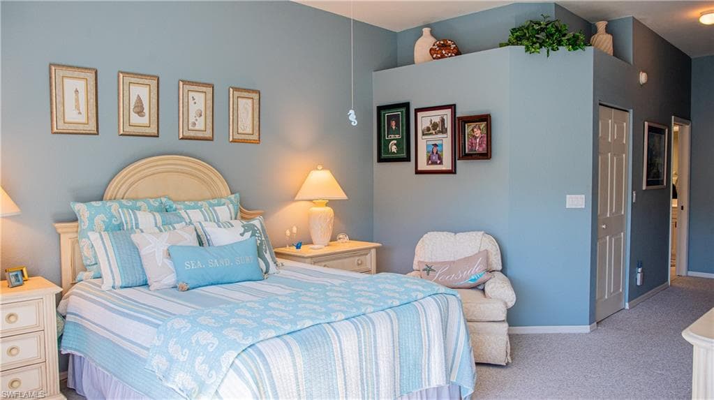 10711 Crooked River RD # 202, ESTERO FL 34135-12