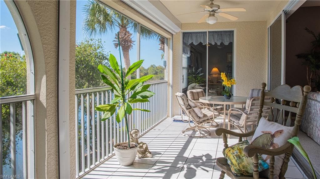 10711 Crooked River RD # 202, ESTERO FL 34135-11