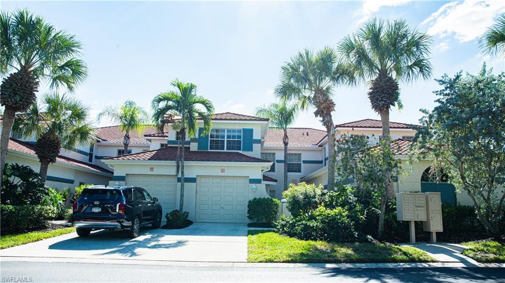 10711 Crooked River RD # 202, ESTERO FL 34135-25