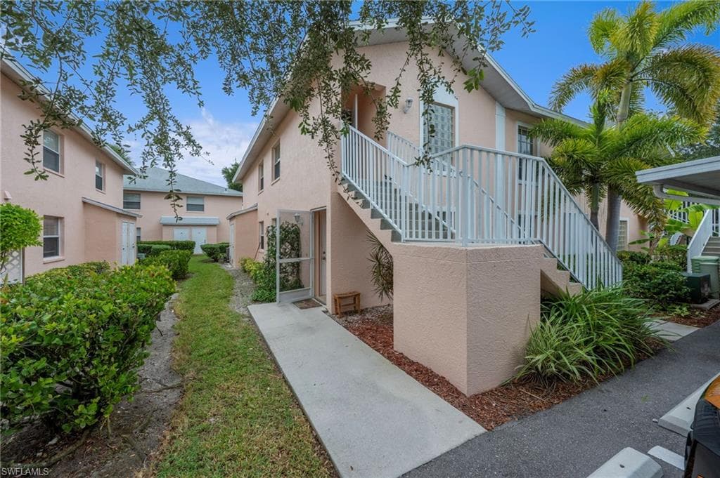 26729 Little John CT # 23, BONITA SPRINGS FL 34135-10