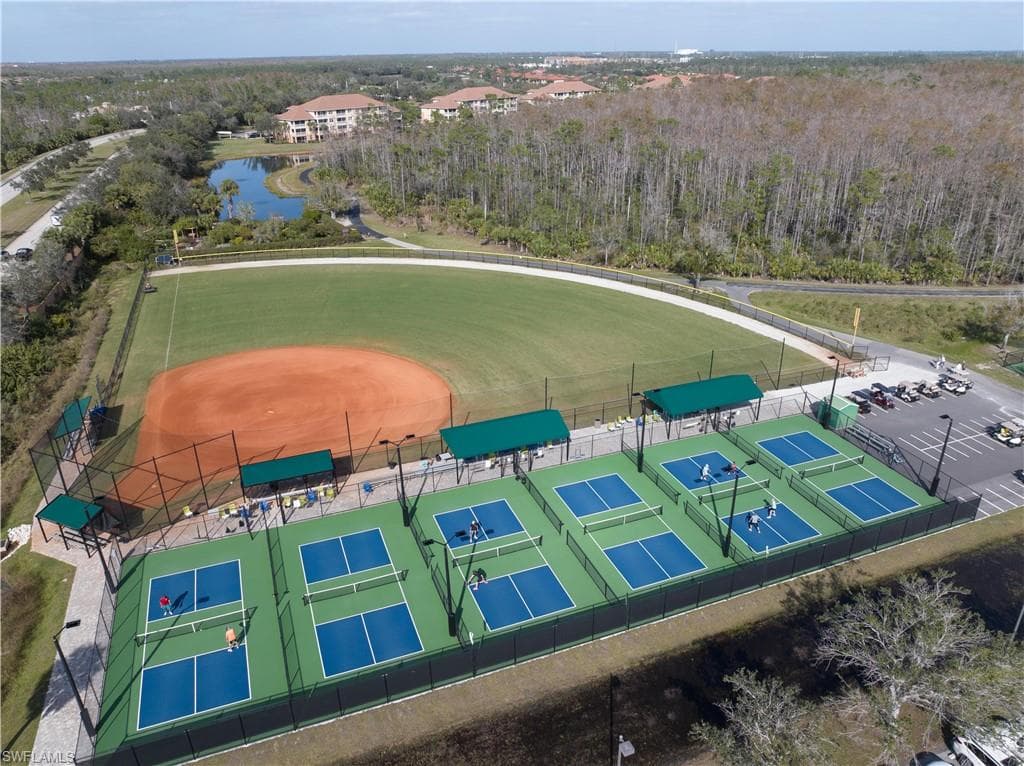 10521 Diamante WAY, FORT MYERS FL 33913-26