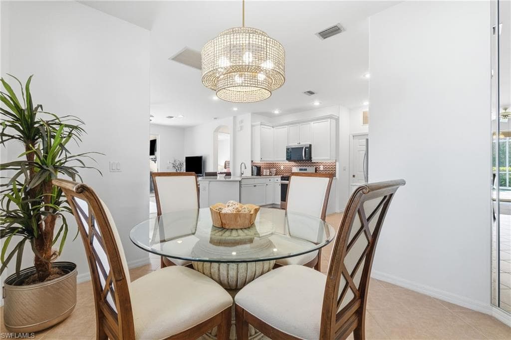 10521 Diamante WAY, FORT MYERS FL 33913-11