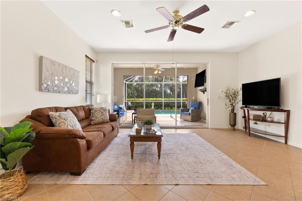 10521 Diamante WAY, FORT MYERS FL 33913-6