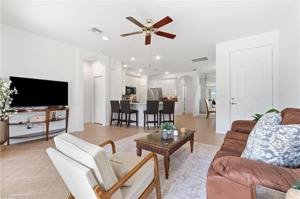 10521 Diamante WAY, FORT MYERS FL 33913-4