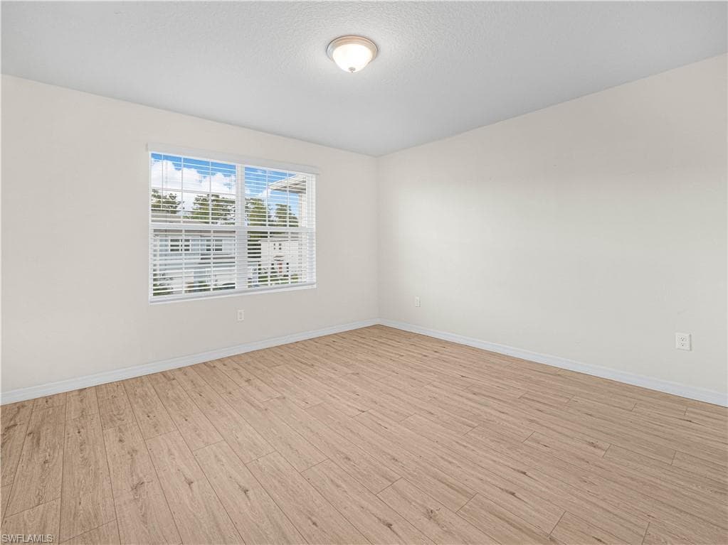 4580 Sparkling Shell AVE, KISSIMMEE FL 34746-31