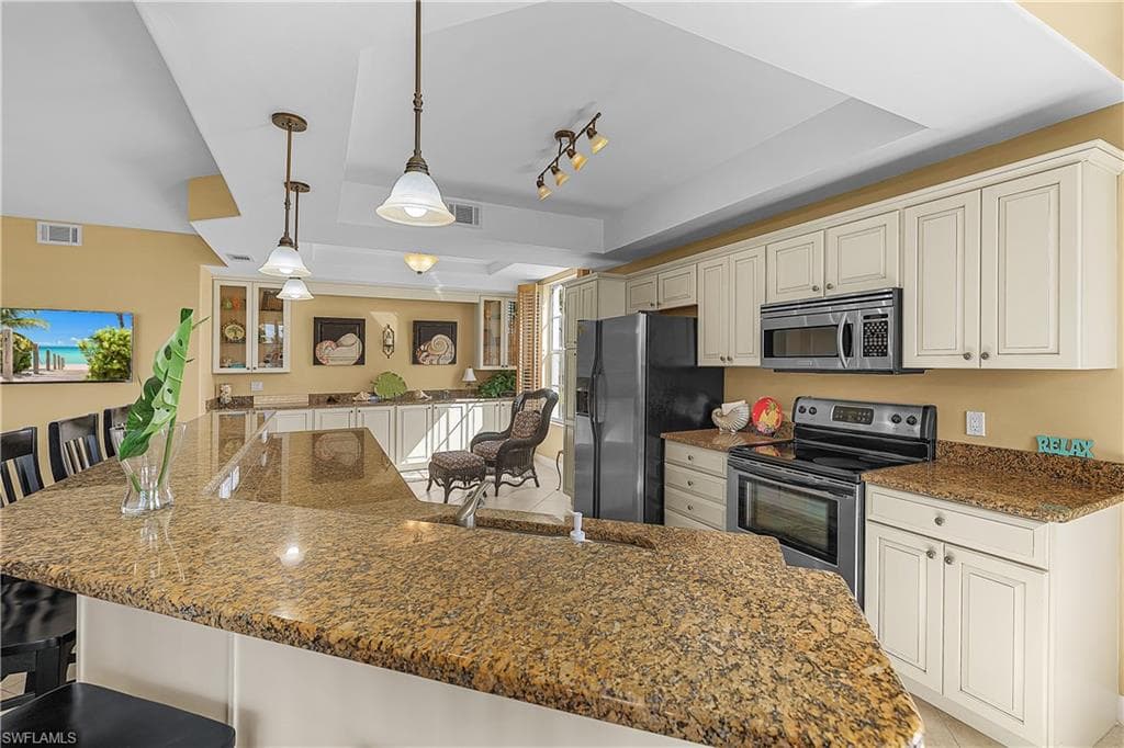 11261 Jacana CT 1807-12