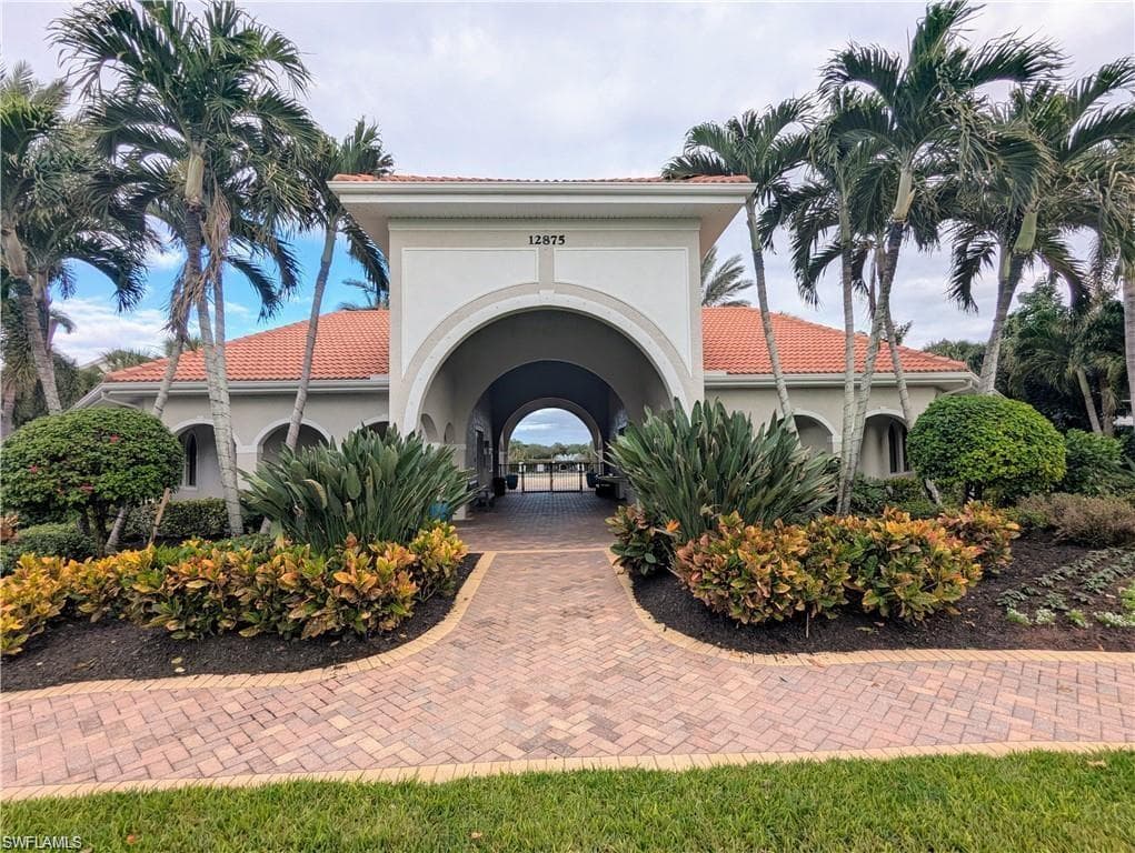 12839 Carrington CIR # 102, NAPLES FL 34105-16