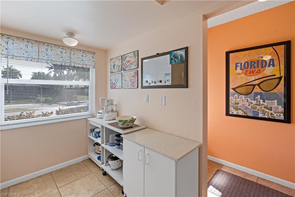 4628 SE 6th AVE # 1B, CAPE CORAL FL 33904-1