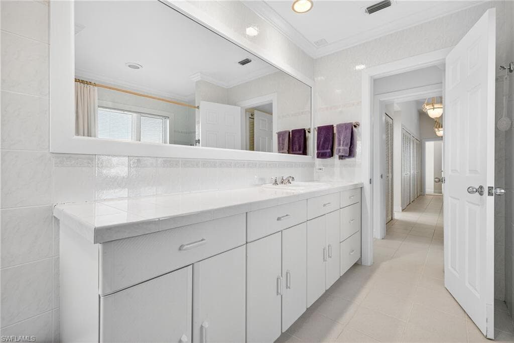 1987 My Tern CT, SANIBEL FL 33957-30