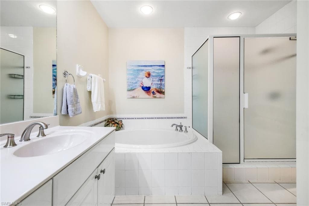 14530 Red Fox RUN # 215, NAPLES FL 34110-15