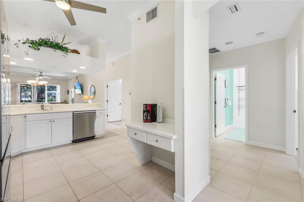 14530 Red Fox RUN # 215, NAPLES FL 34110-8