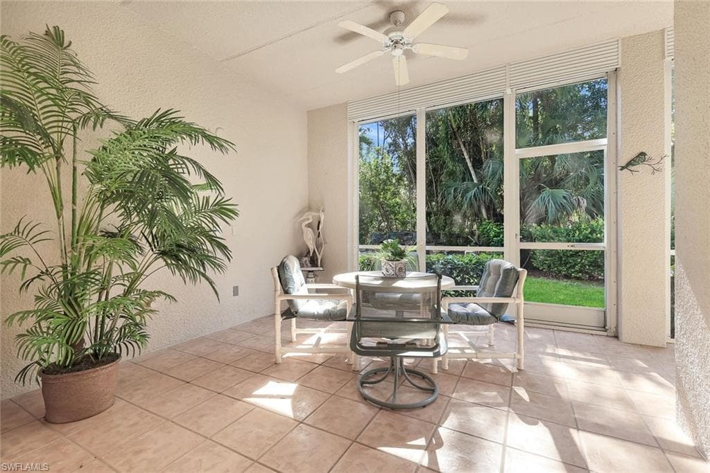 14530 Red Fox RUN # 215, NAPLES FL 34110-17