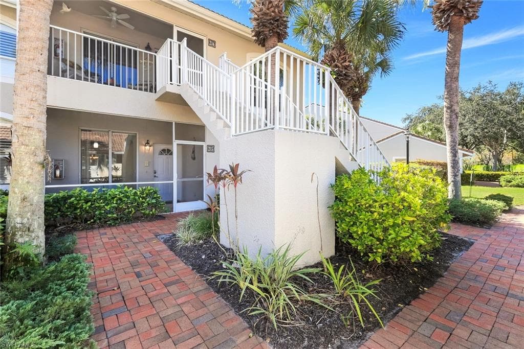 14530 Red Fox RUN # 215, NAPLES FL 34110-30