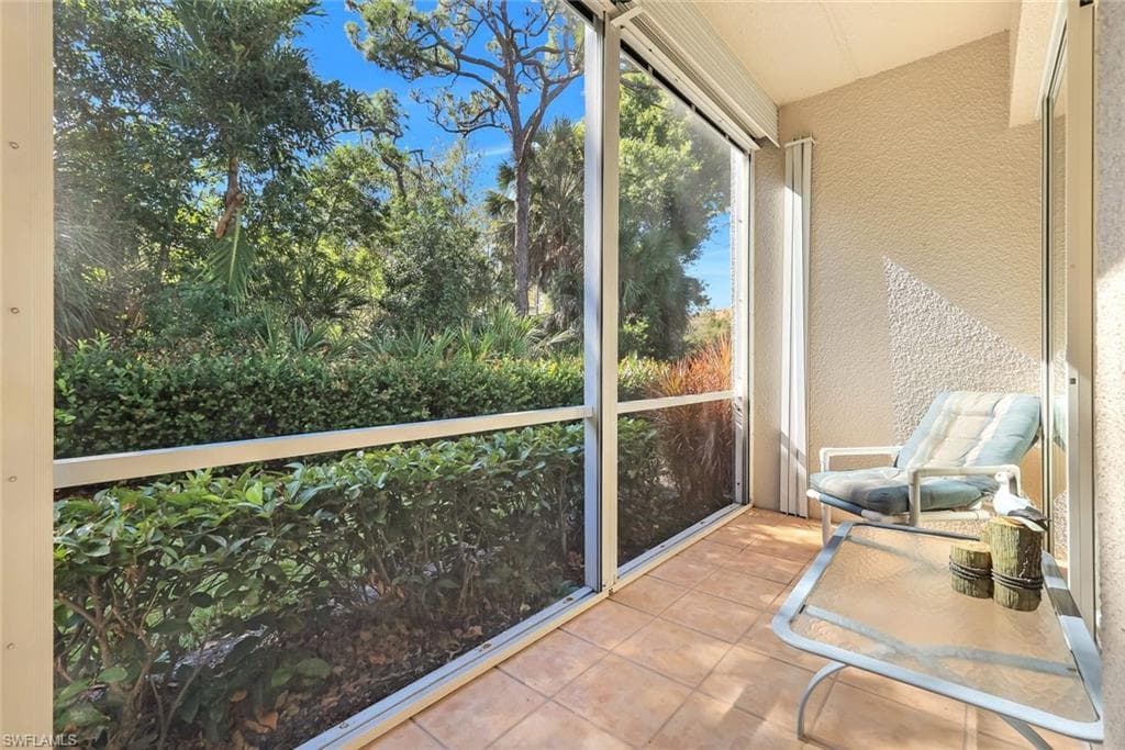 14530 Red Fox RUN # 215, NAPLES FL 34110-20