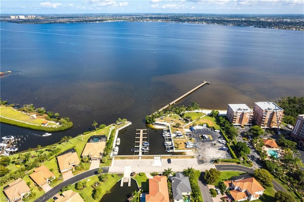 7156 Blanquilla CT # 10, FORT MYERS FL 33908-42