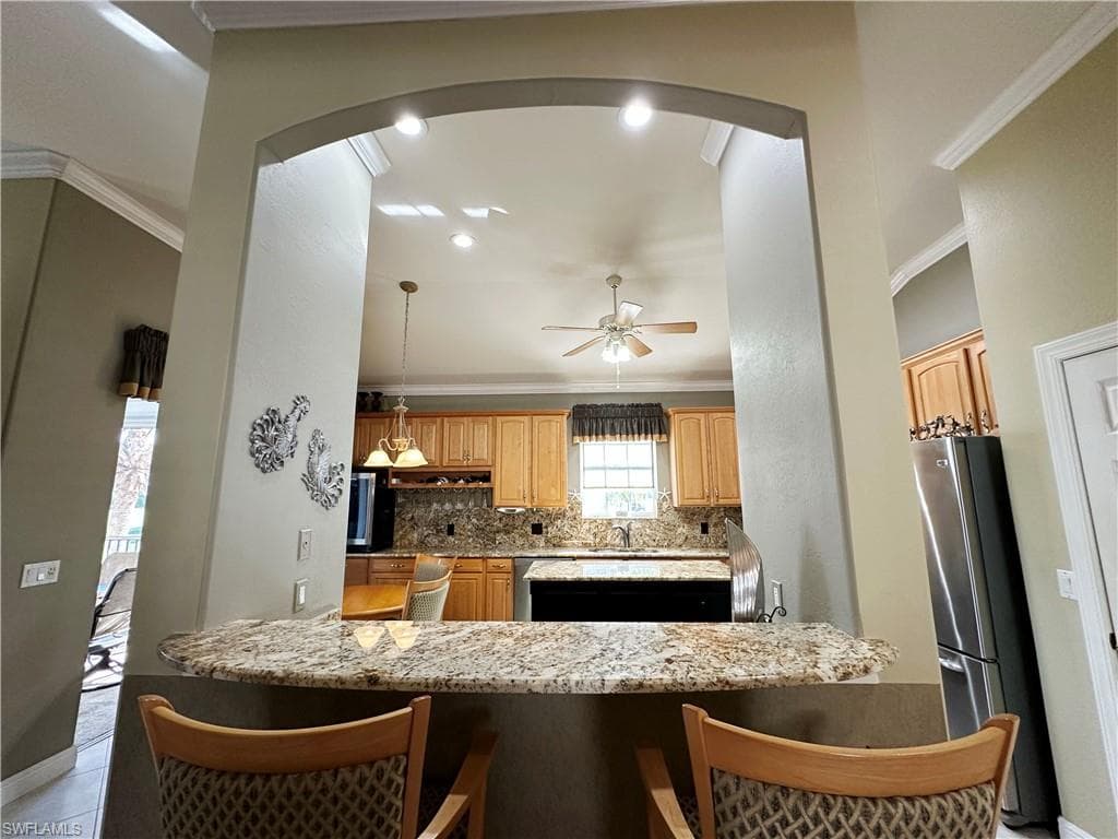 4750 Shinnecock Hills CT # 5, NAPLES FL 34112-11