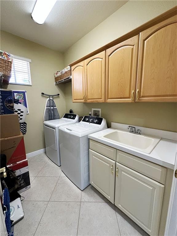 4750 Shinnecock Hills CT # 5, NAPLES FL 34112-25