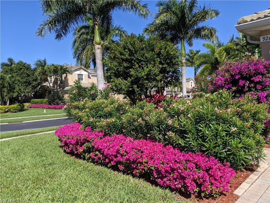 9208 Calle Arragon AVE # 202, FORT MYERS FL 33908-29