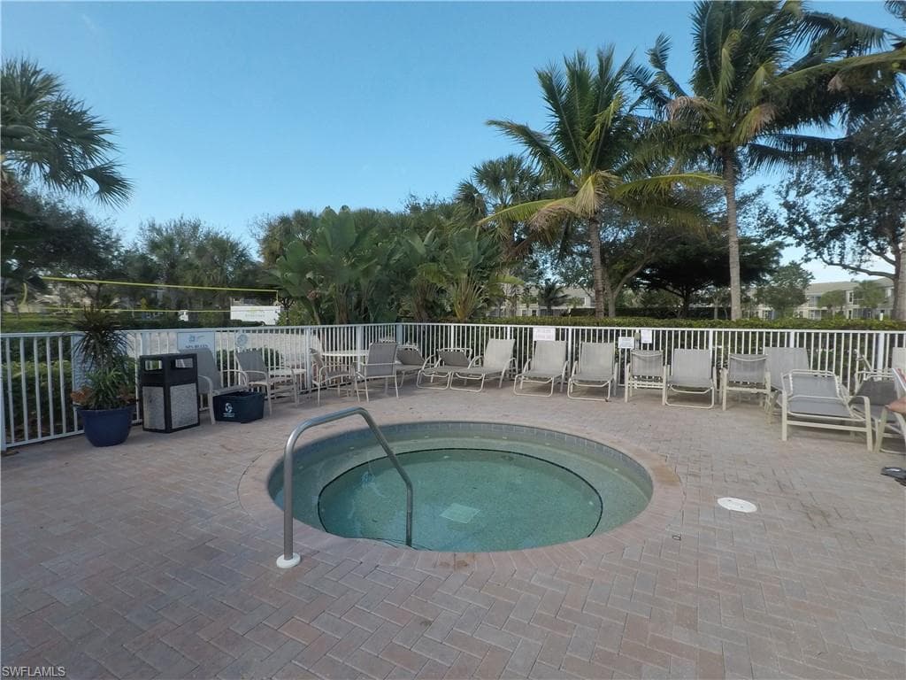 9208 Calle Arragon AVE # 202, FORT MYERS FL 33908-20