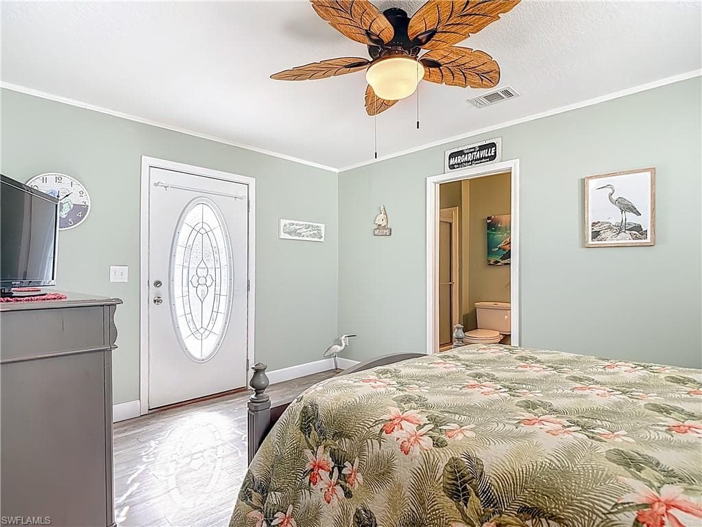 16 Helen LN-22