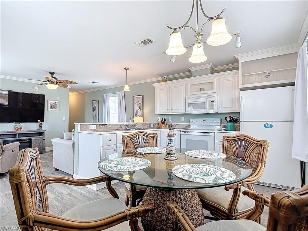 16 Helen LN-8