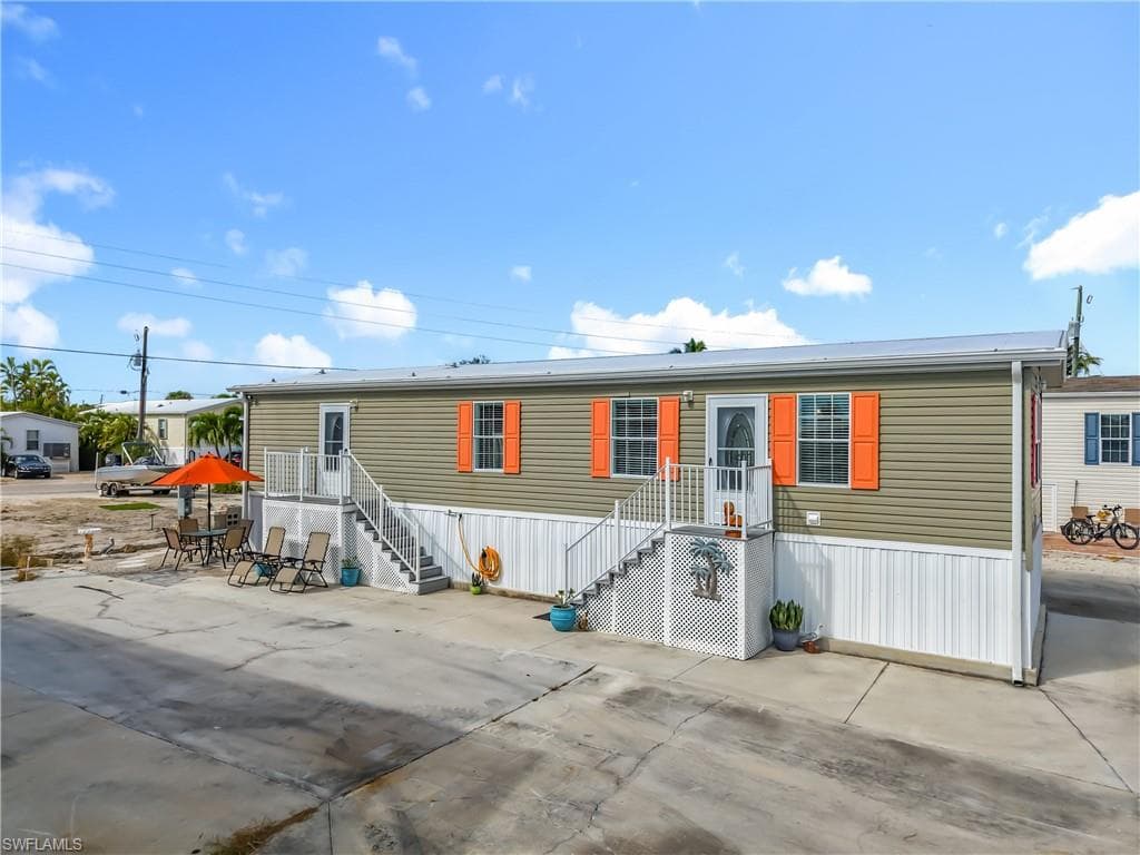 16 Helen LN-3