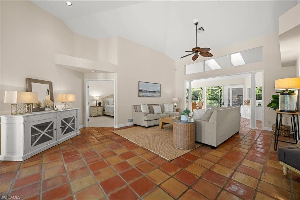 1923 Blackstone CIR, NAPLES FL 34109-16