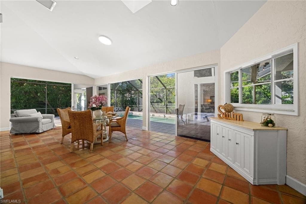 1923 Blackstone CIR, NAPLES FL 34109-24