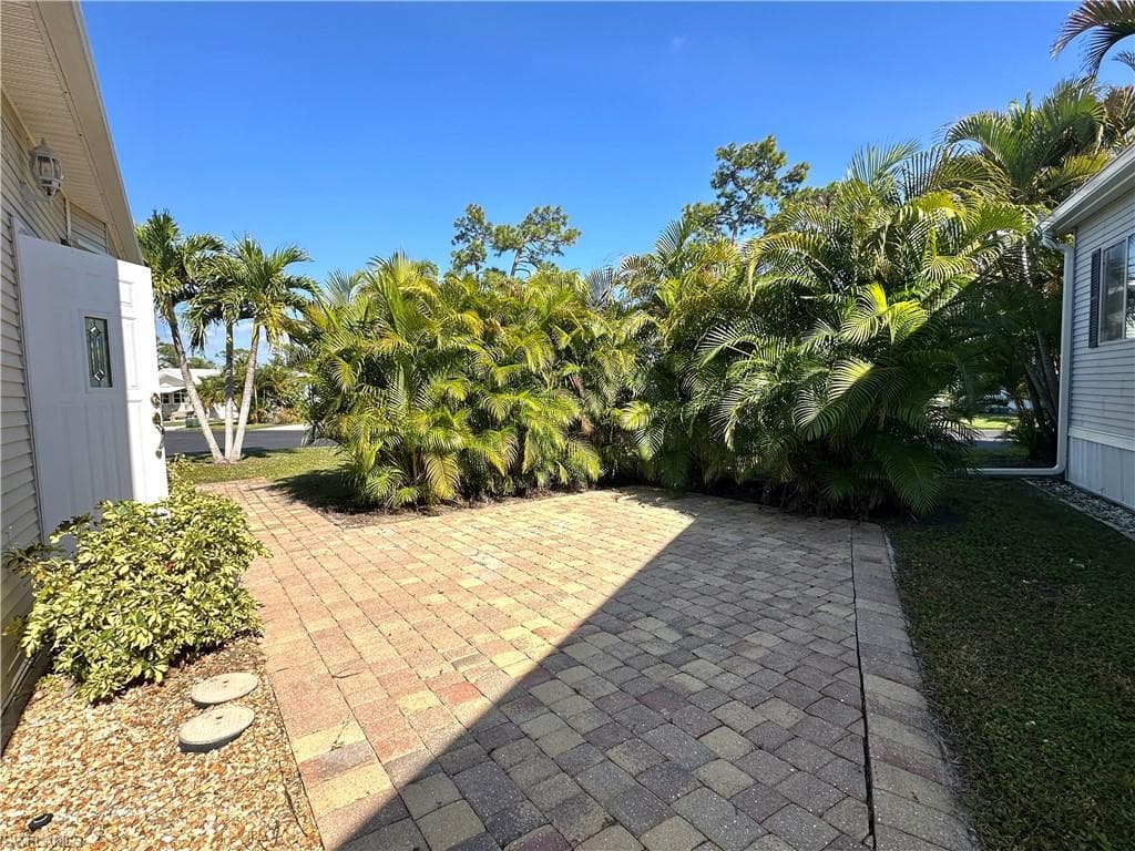 4501 Mayflower WAY E, ESTERO FL 33928-6