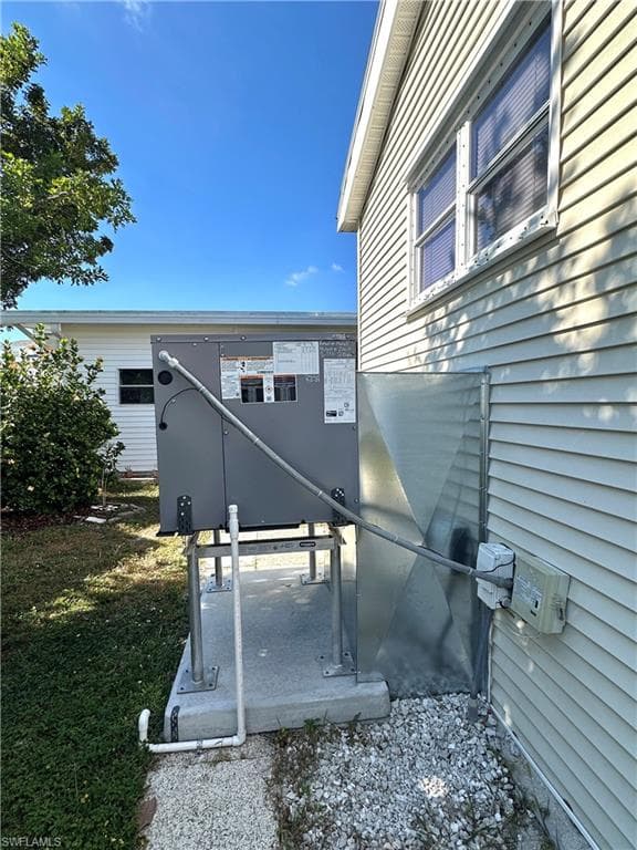 4501 Mayflower WAY E, ESTERO FL 33928-23